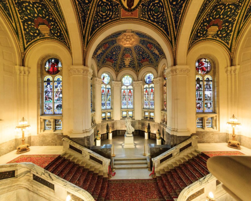 the inside of the Peace Palace
