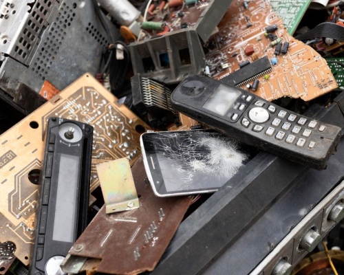 electronics devices on landfill to be recycles