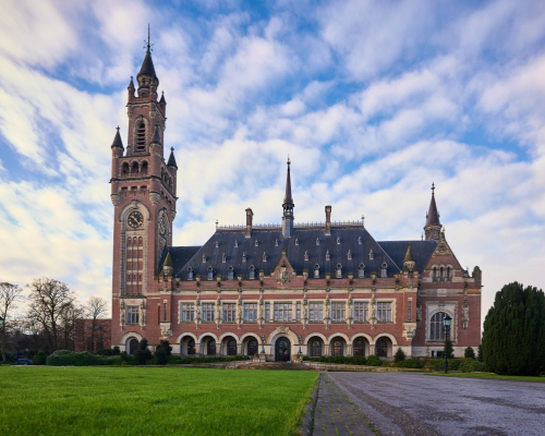 Vredespaleis - Phil Nijhuis.jpg