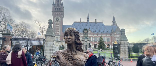 Bronze statue of Bertha von Suttner at the Peace Palace in The Hague.