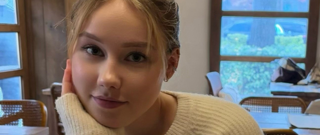 Authors page Senna.jpg