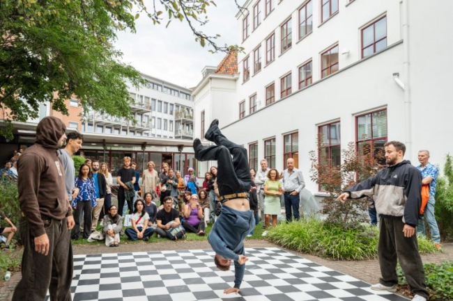 Just-Peace-Month_Open-Day_20240926_Give-credit-to-Holland-Park-Media-85-1-1536x1024.jpg Just-Peace-Month_Open-Day_20240926_Give-credit-to-Holland-Park-Media-85-1-1536x1024.jpg