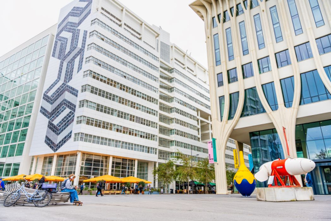Wave turbines in front of Amare in The Hague during Ocean Energy Europe 2023