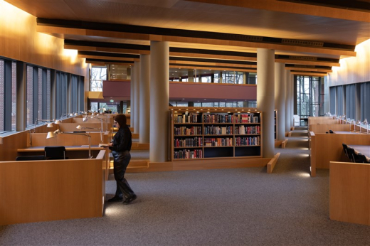 Peace Palace Library overview inside. Source https://www.beeldbankdenhaag.nl/home.pp#