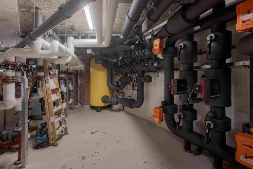 Blinkerd Swimming pool heat pumps low res picture credits Arjan de Jager The Hague and Partners Blinkerd Swimming pool heat pumps low res picture credits Arjan de Jager The Hague and Partners